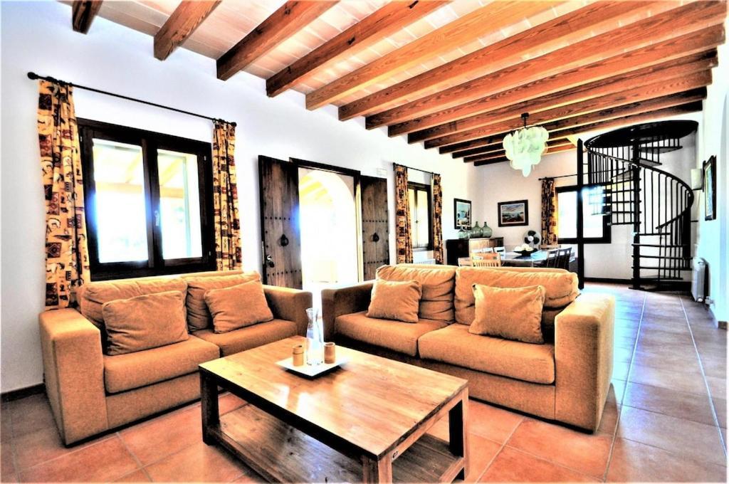 Cas Borrassos- Finca Con Piscina Privada Y Vistas Despejadas パルマ・デ・マリョルカ エクステリア 写真